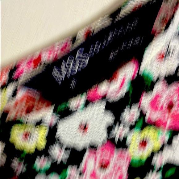 White and Pink Casual Midi Sundress with Crew Neck - Picture 2 of 10